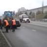 Ведется очистка дорожного полотна