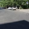 На улице Клавдии Абрамовой завершилась укладка верхнего слоя асфальта
