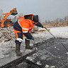 В Дёмском районе идет подготовка льда для строительства ледяных скульптур в парке